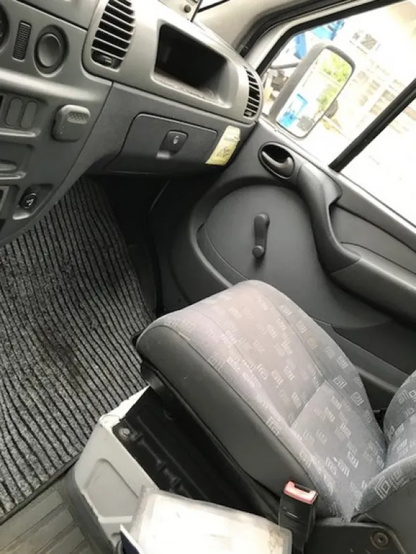 1#5244 Piattaforma CTE Sequani Z20E autocarrata su Mercedes