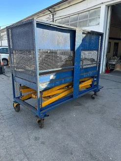 Piattaforma elettrica a forbice