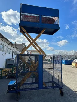 Piattaforma elettrica a forbice