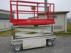 7#5701 Piattaforma elettrica Holland Lift