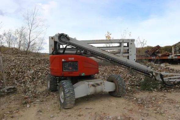 51#4001 Piattaforma semovente Basket