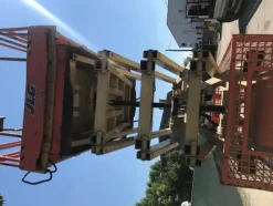 3#2833 Piattaforma verticale a pantografo Jlg 4069LE