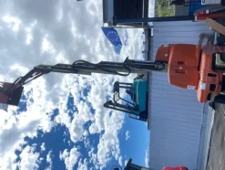 23#7733 Piattaforma verticale JLG