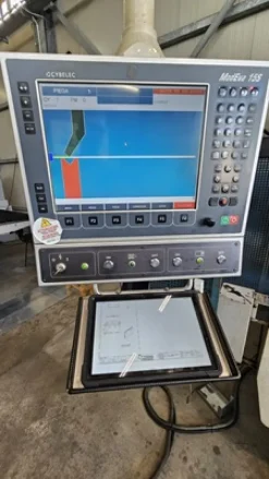 Piegatrice 3ES-200/40