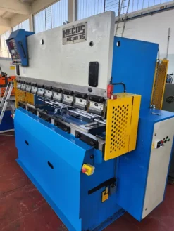 Piegatrice Lamiera Mecos Mod. Meda 35-200