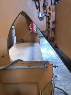 Piegatrice Somo 6000x50 ton usata
