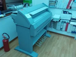 4#6058 Plotter HP Design Jet e Tecnigrafo Lenor