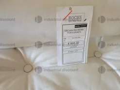 48#9481 Poltrone con mobili accessoti