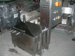 POMPA DA VUOTO E ASPIRATORE – BECKER / CFM 5 (POM-11)