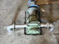 17#9806 Pompe per il travaso di olio