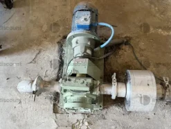 17#9806 Pompe per il travaso di olio