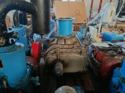POMPE PER IL VUOTO LEYBOLD (VACUUM PUMP)