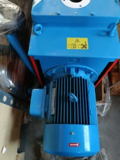 POMPE PER IL VUOTO LEYBOLD (VACUUM PUMP)