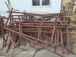 2#9747 Ponteggio puntelli cavalletti assi container