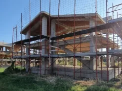 3#8035 Ponteggi per edilizia