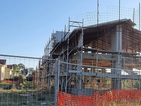 3#8035 Ponteggi per edilizia