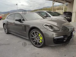 5#9499 Porsche Panamera 4 Hybrid