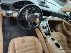 5#9499 Porsche Panamera 4 Hybrid