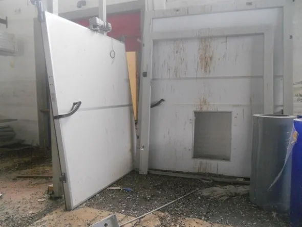 2#5427 Porte e pareti per celle frigo