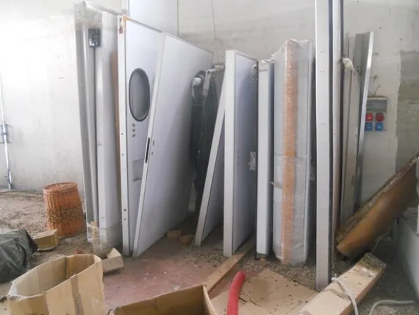 2#5427 Porte e pareti per celle frigo