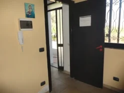 #4412 Porzione di capannone artigianale con uffici