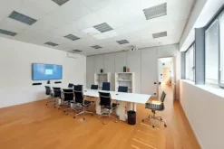 #21469 Porzione di capannone con area esterna
