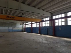 #1772 Porzione di capannone con corte esclusiva