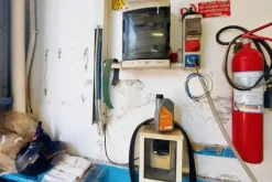 #21351 Porzione di capannone e corte privata