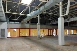 #14882 Porzione di capannone uso commerciale