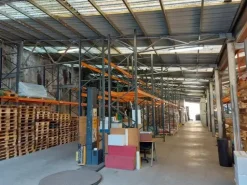 #21605 Porzione di complesso commerciale/logistico con area esterna