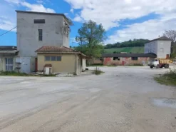 #2640072 Porzione di complesso industriale produttivo