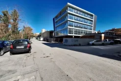 #23083 Porzione di edificio a torre in corso di costruzione