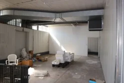 #1900 Porzione di fabbricato artigianale con uffici e corte