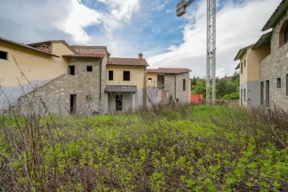 #3517 Porzione di lottizzazione “Borgo Lecchi” - 3 lotti edificati