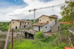 #3517 Porzione di lottizzazione “Borgo Lecchi” - 3 lotti edificati