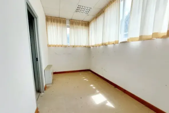 #21097 Porzione di opificio da frazionare (comparto 1)