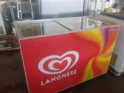 Pozzetto freezer per gelati usato