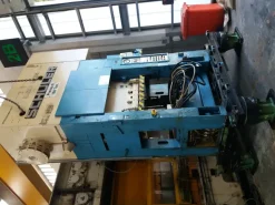 PRESSA A DOPPIO MONTANTE SCHULLER 160 T