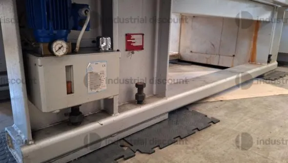 1#9600 Pressa a iniezione BMB 1300/28PI