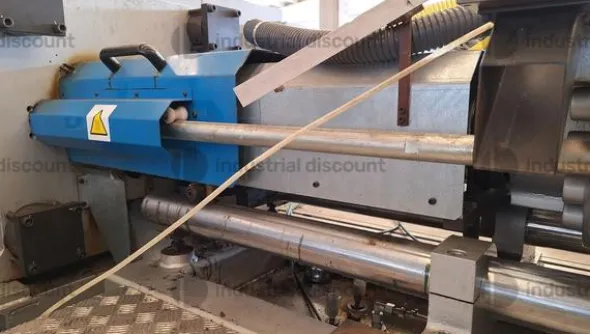 3#9600 Pressa a iniezione BMB 700/20PI