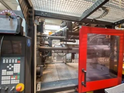 Pressa a iniezione FERROMATIK MILACRON K-TEC 450