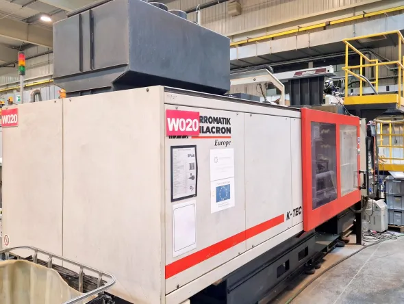 Pressa a iniezione FERROMATIK MILACRON K-TEC 450