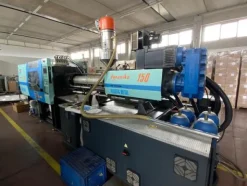 1#8636 Pressa a Iniezione per termoplastici NPM Dynamic 150 con accessori