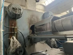 5#7965 Pressa a Iniezione Remu HMSY 2000 T con Robot