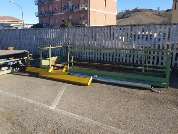 30#5098 Pressa a un vano