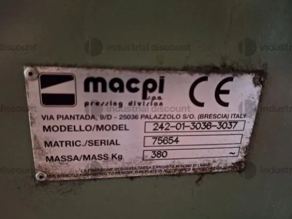 226#9770 Pressa da stiro Macpi