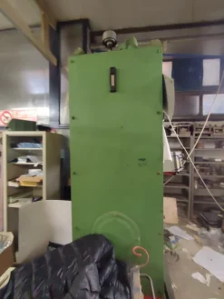 Pressa energo 600 tonn