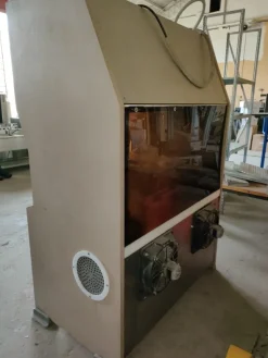 PRESSA FORMATTATRICE PER PROSCIUTTI