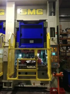 Pressa idraulica CNC SMG DS 315-1500/1300