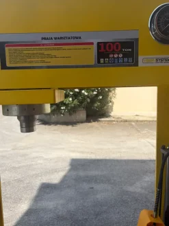 Pressa idraulica da officina